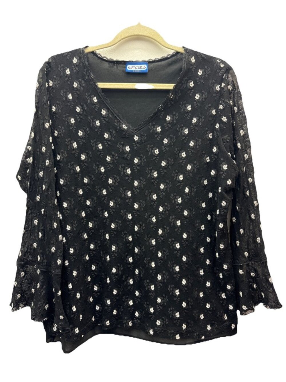 Vintage 80’s Notches Top  Black & White Blouse, Floral  Retro  Women No Size Tag